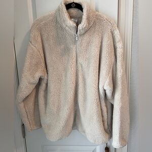 Victoria’s Secret Pink Woman’s Sz L plush zip front jacket. Vanilla Bean.